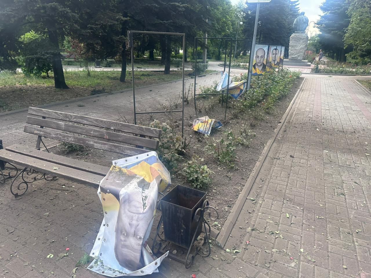 Последствия обстрела Новогродовки Последствия обстрела Новогродовки