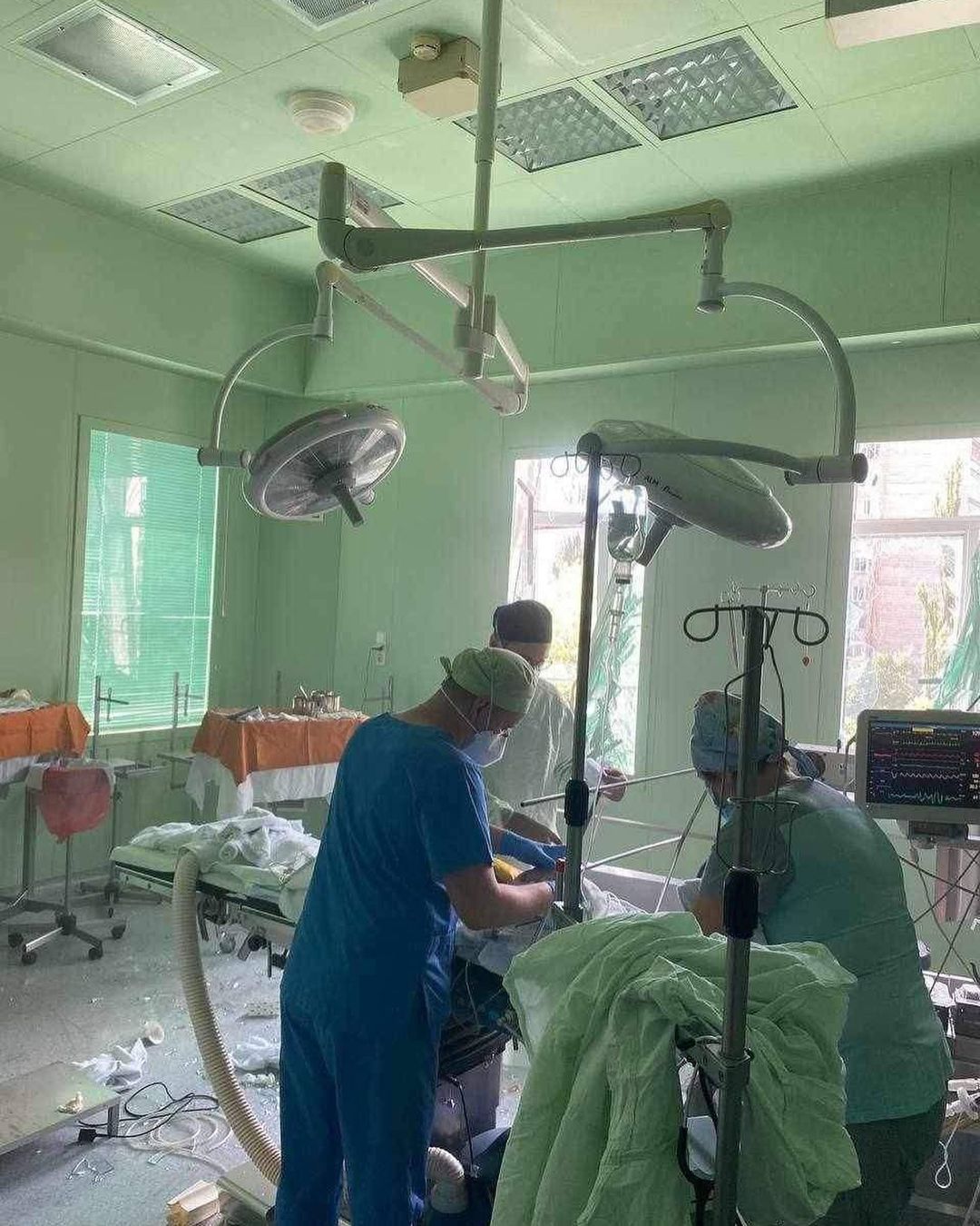 Джамала опубликовала фото из операционной больницы "Охматдет" Джамала опубликовала фото из операционной больницы "Охматдет"