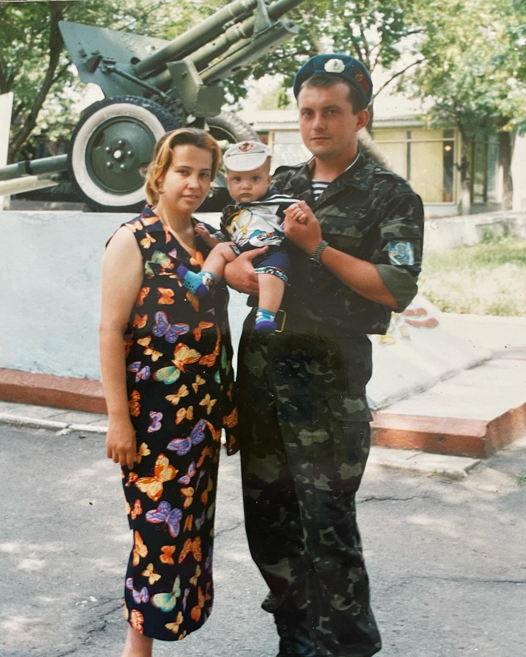 Фелікс Редька з батьками