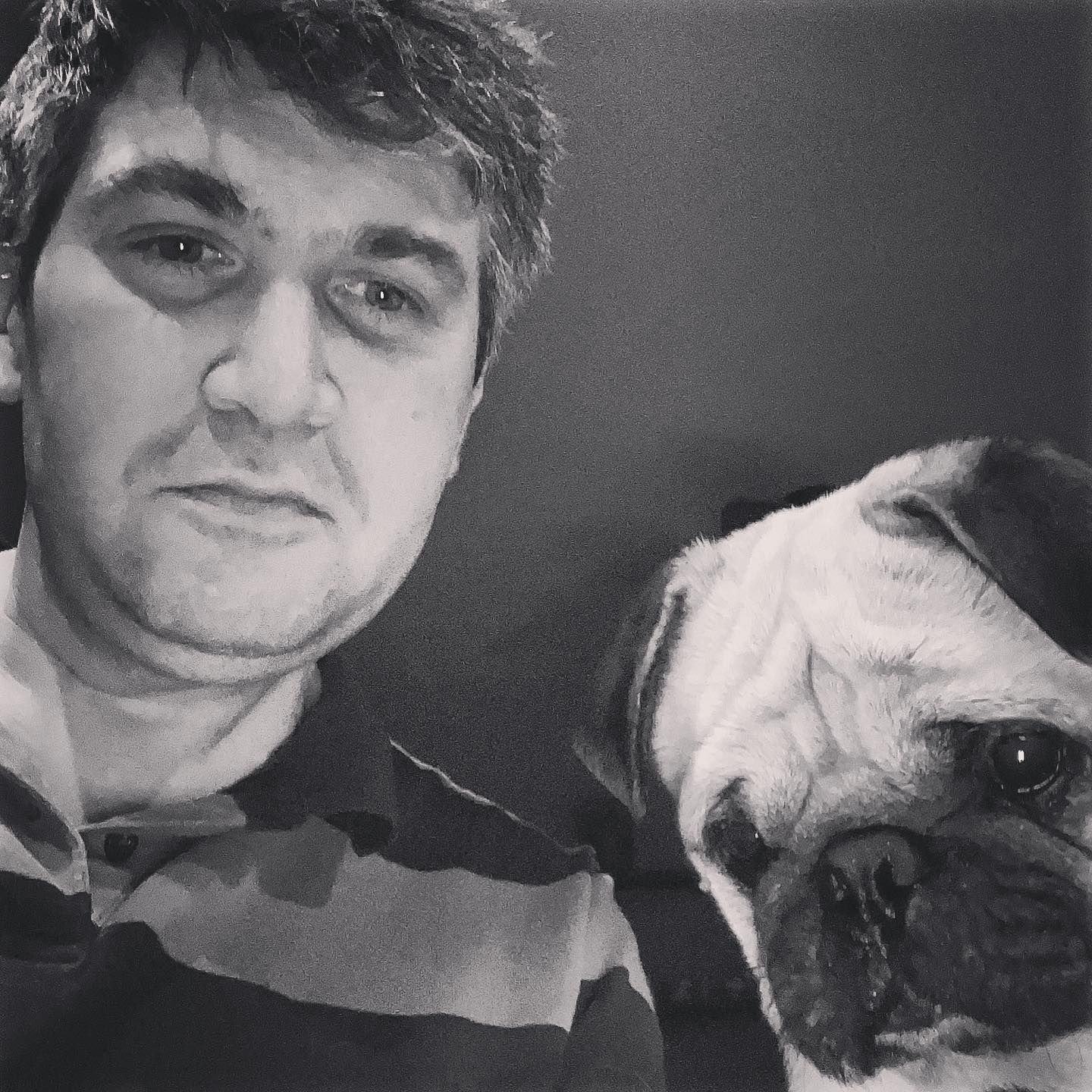 Вместе с Грегори погибла и его собака. Фото: Instagram/benji_gregory Вместе с Грегори погибла и его собака. Фото: Instagram/benji_gregory
