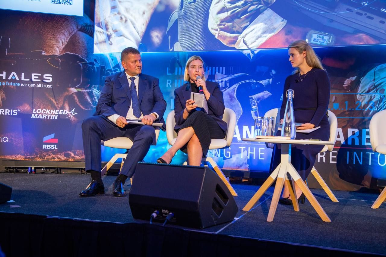 Залужный провел первую официальную встречу в должности посла Украины в Британии: подробности 5