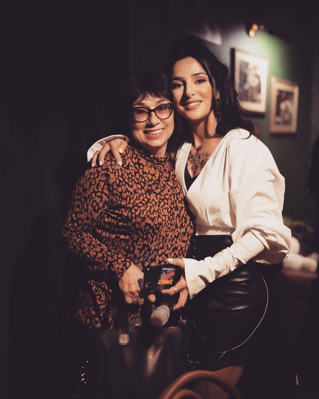 Моя мама має чудовий вигляд, але не ходить до косметолога, як я