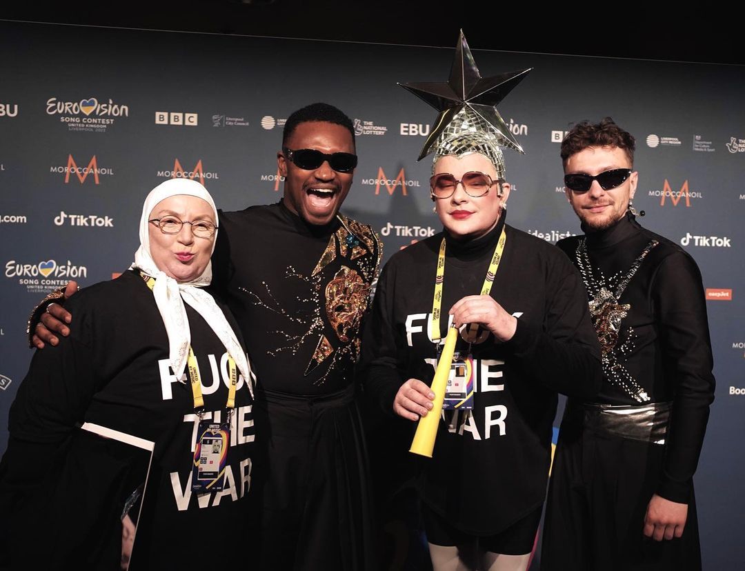 Вєрка Сердючка з мамою та гуртом TVORCHI на "Євробаченні-2023". Фото: Instagram/ Вєрка Сердючка з мамою та гуртом TVORCHI на "Євробаченні-2023". Фото: Instagram/