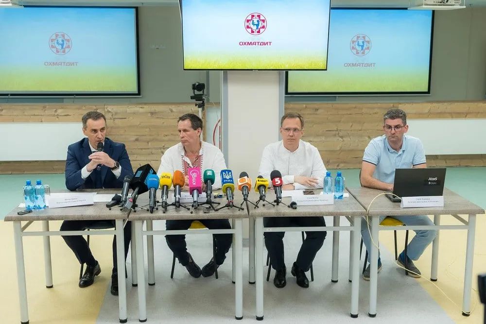 Міністр охорони здоров'я Віктор Ляшко дав прессконференцію після скандалу. Фото - пресслужба Охматдиту