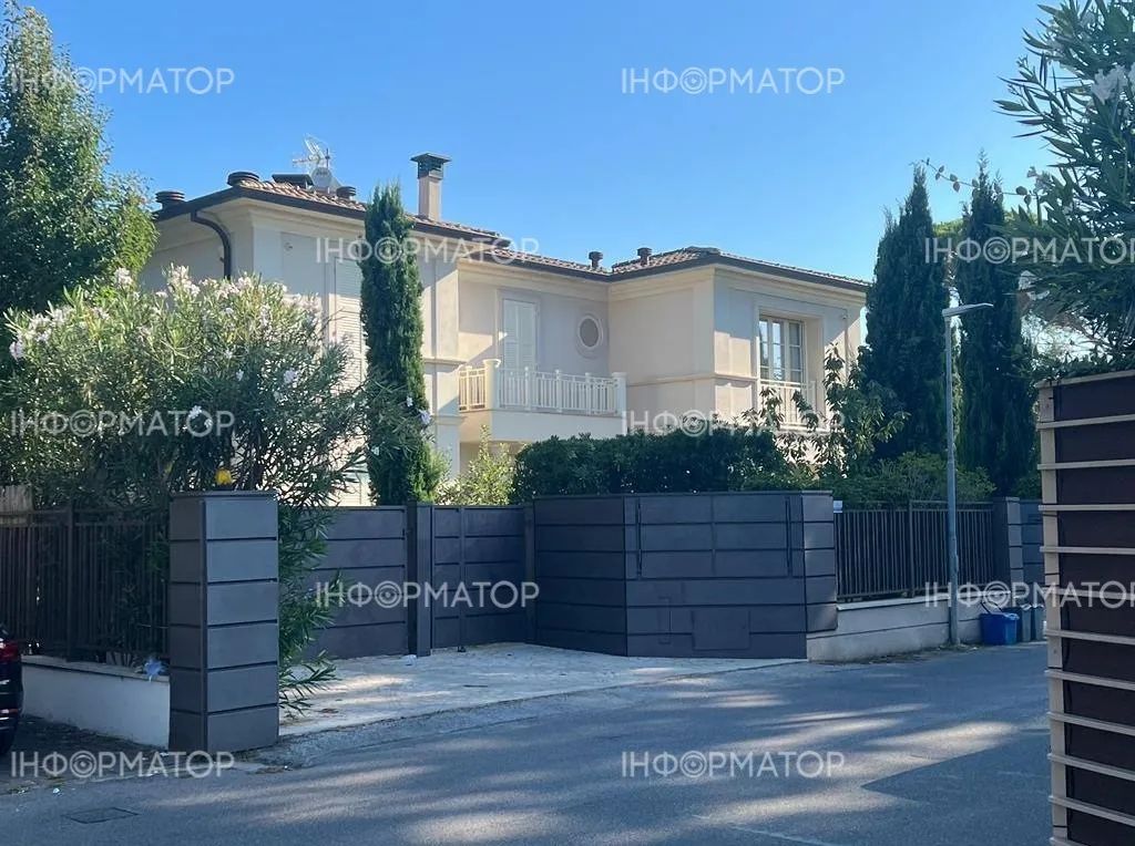 Вилла в Форте-дей-Марме, принадлежавшая Зеленским