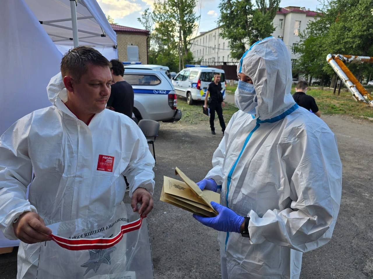 У Костянтинівці завершили розбір завалів торговельного центру після атаки окупантів: серед загиблих ще двоє дітей 2