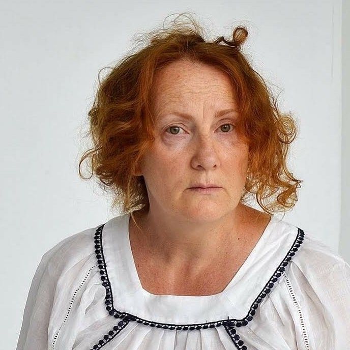 Актрисе стыдно за свои радикальные убеждения, но иного выхода она не видит Актрисе стыдно за свои радикальные убеждения, но иного выхода она не видит