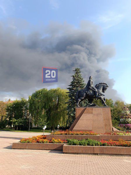 Людей просять не виходити на вулиці Тернополя. Фото - 20 хвилин Людей просять не виходити на вулиці Тернополя. Фото - 20 хвилин