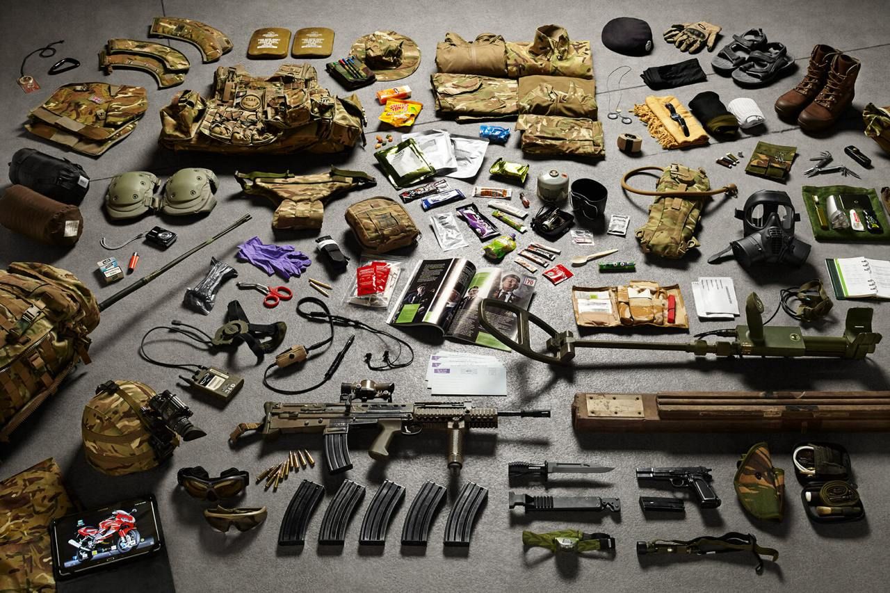 Экипировка современного солдата расширилась и стала громоздкой - перенести его на себе уже невозможно Экипировка современного солдата расширилась и стала громоздкой - перенести его на себе уже невозможно