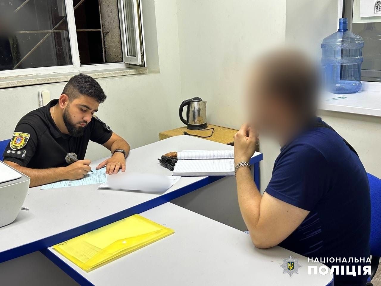 Муж не смог объяснить, зачем угрожал убийством представителям ТЦК Муж не смог объяснить, зачем угрожал убийством представителям ТЦК
