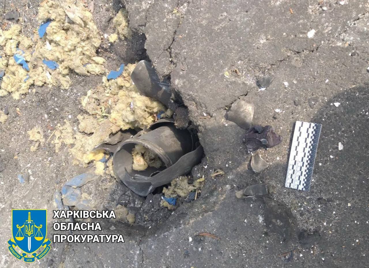 Росіяни обстріляли Куп'янськ-Вузловий з  РСЗВ. Фото - Харківська обласна прокуратура Росіяни обстріляли Куп'янськ-Вузловий з  РСЗВ. Фото - Харківська обласна прокуратура