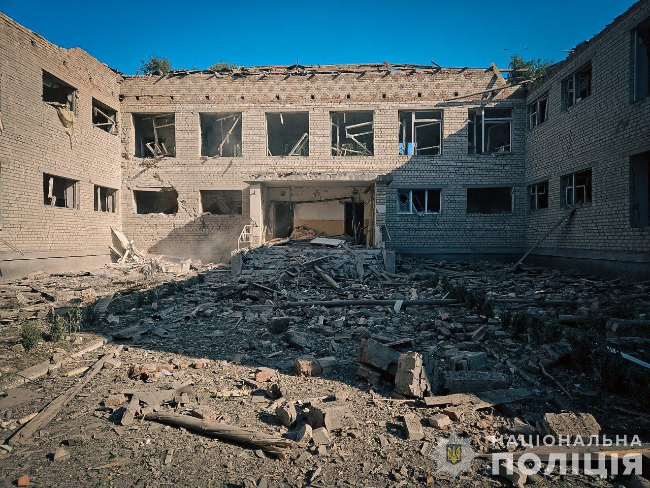 Последствия российских обстрелов Сумской области 30 августа. Фото - Нацполиция Сумской области Последствия российских обстрелов Сумской области 30 августа. Фото - Нацполиция Сумской области