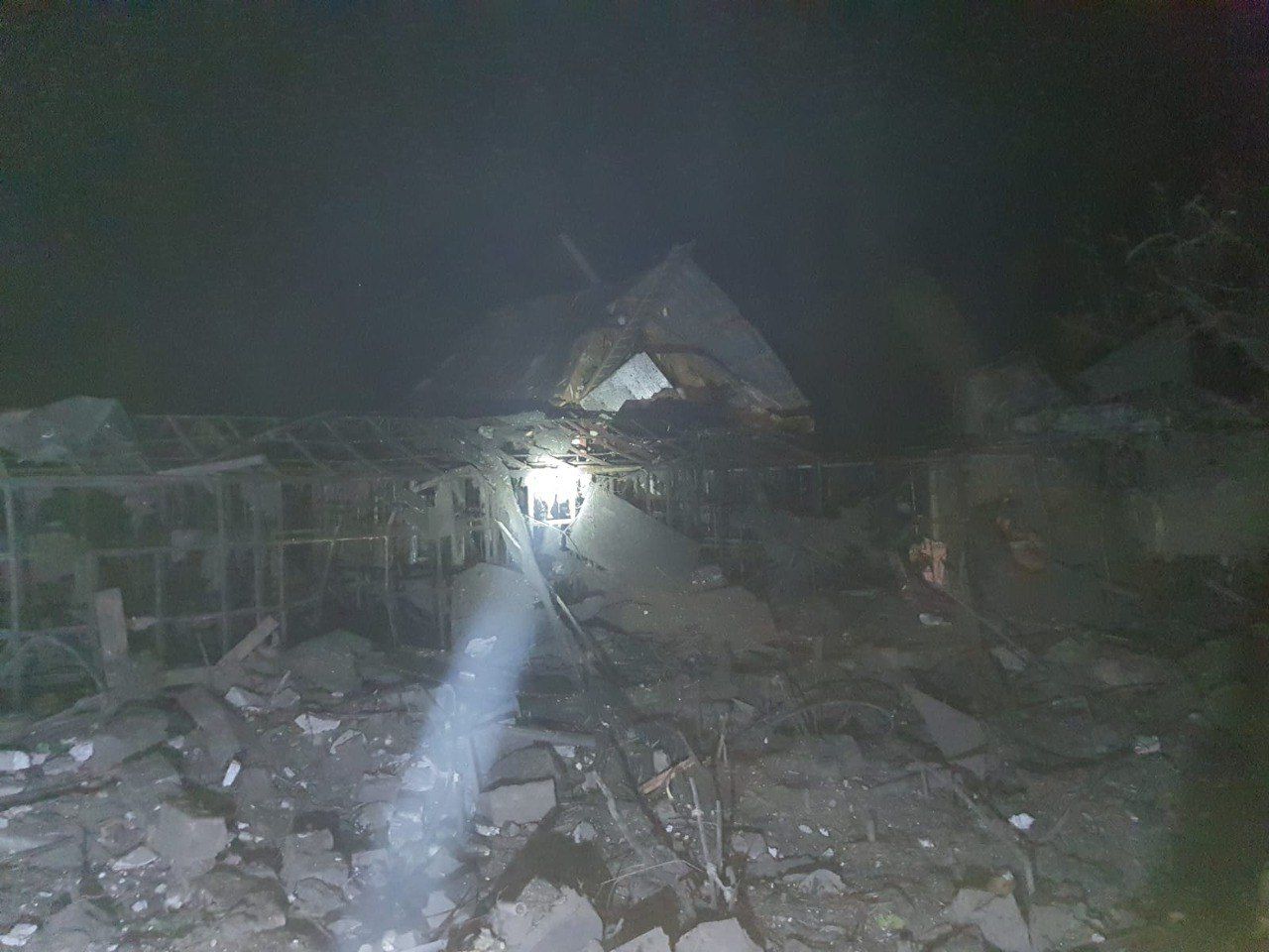 В результате обстрела Сум 8 сентября есть разрушение. Фото - Сумская ОВА В Сумах повреждены жилые дома из-за атаки РФ 8 сентября. Фото - Сумская ОВА