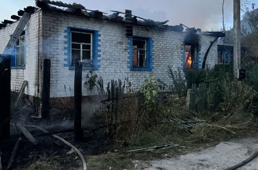 Унаслідок ударів РФ по Чернігівщині зруйновані житлові будинки. Фото - В'ячеслав Чаус, Чернігівська ОВА Унаслідок ударів РФ по Чернігівщині зруйновані житлові будинки. Фото - В'ячеслав Чаус, Чернігівська ОВА