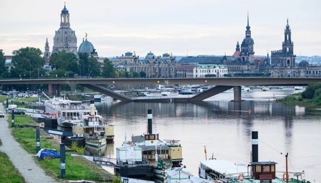 В Германии 1