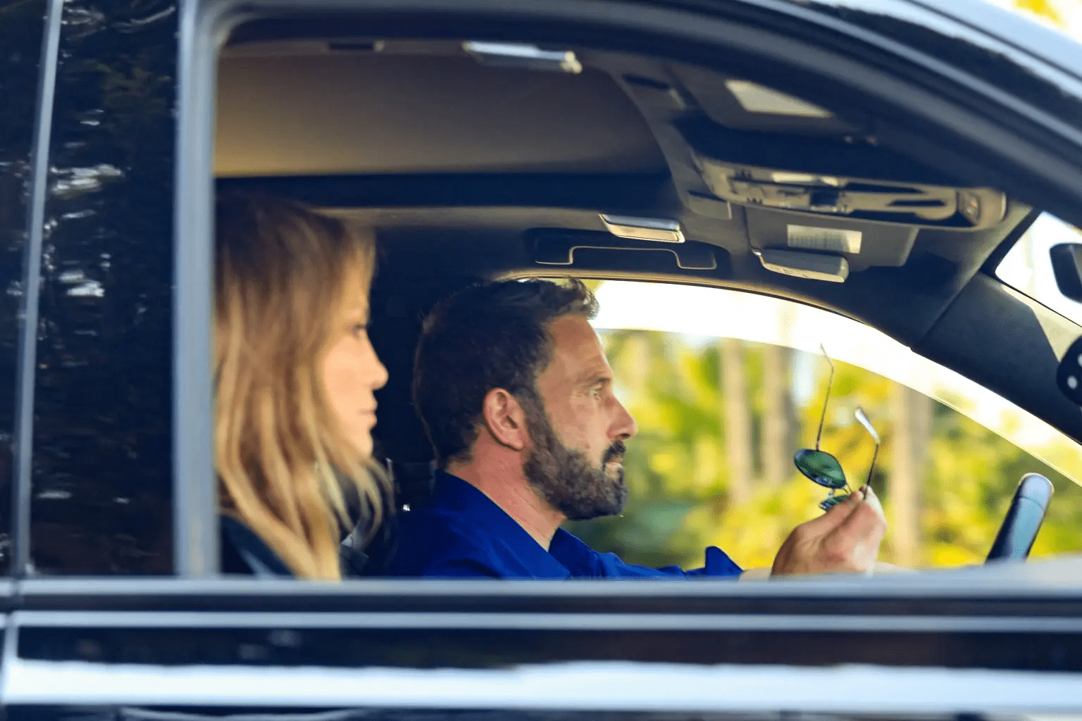 Прибули на одній машині. Фото: BlueLoveImages/Lagossiptv/BackGrid Прибули на одній машині. Фото: BlueLoveImages/Lagossiptv/BackGrid