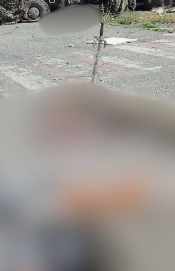 Россияне казнили украинского военнопленного с помощью меча: Лубинец отреагировал - фото 1