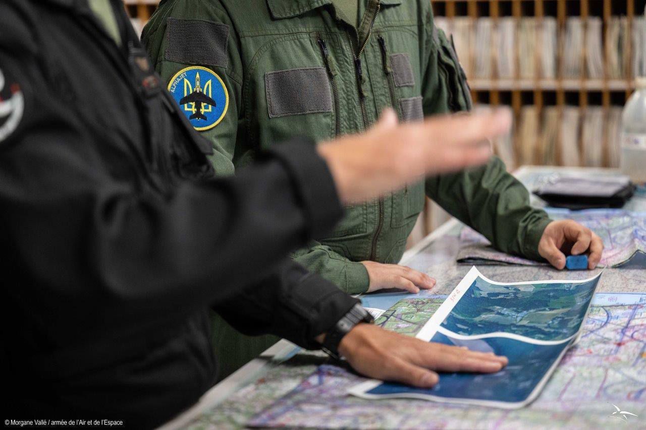 Обучение украинских пилотов Обучение украинских пилотов