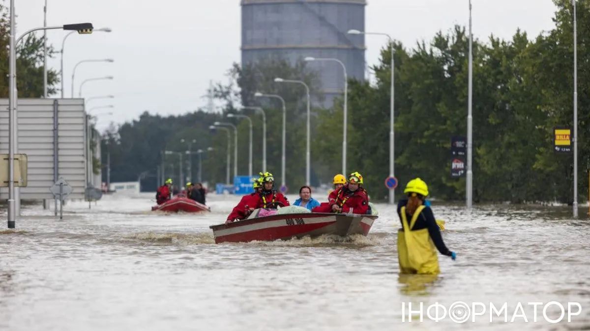 Негода вирує в Європі Негода вирує в Європі