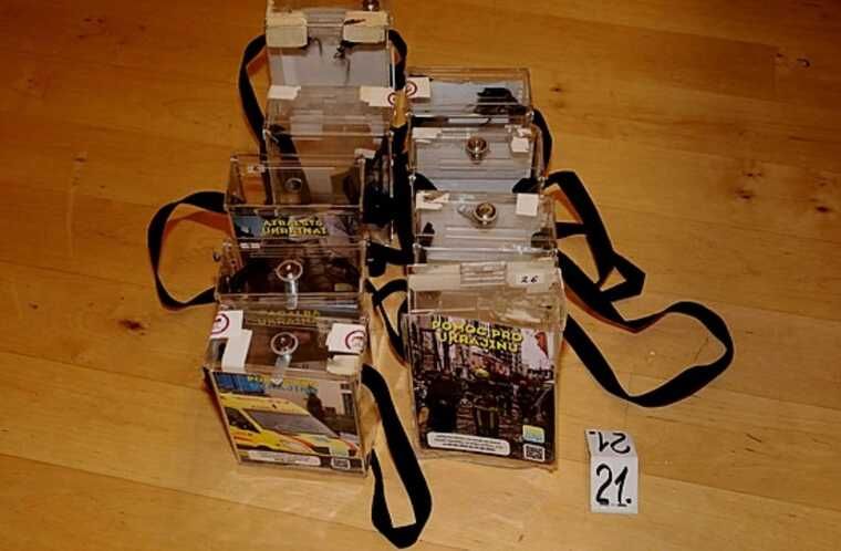 В Чехии разоблачили мошенников, которые собирали средства на помощь Украине, а потратили их на путешествия 1