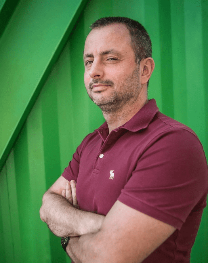 Максим Бахматов сейчас занимается другими проектами и инициативами Максим Бахматов сейчас занимается другими проектами и инициативами