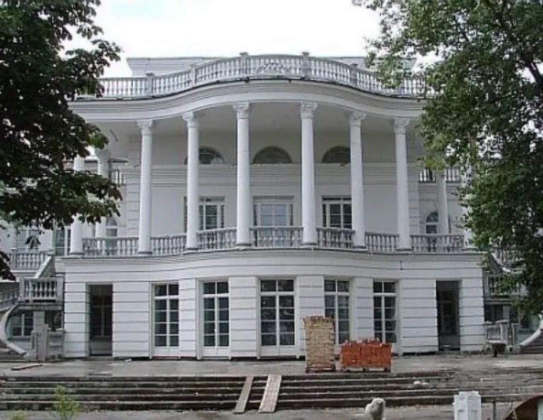 Маєток Порошенків в Козині