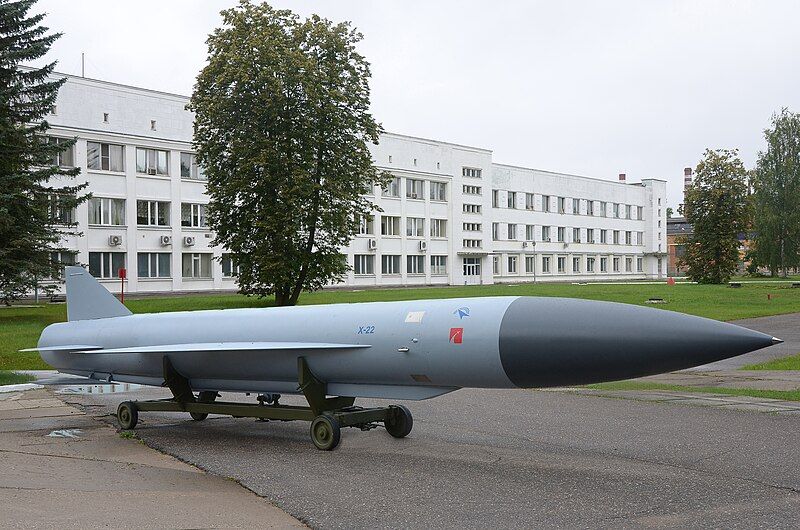 В Украине объявили тревогу из-за взлета Ту-22: есть угроза пусков ракет, которые тяжело сбить 1