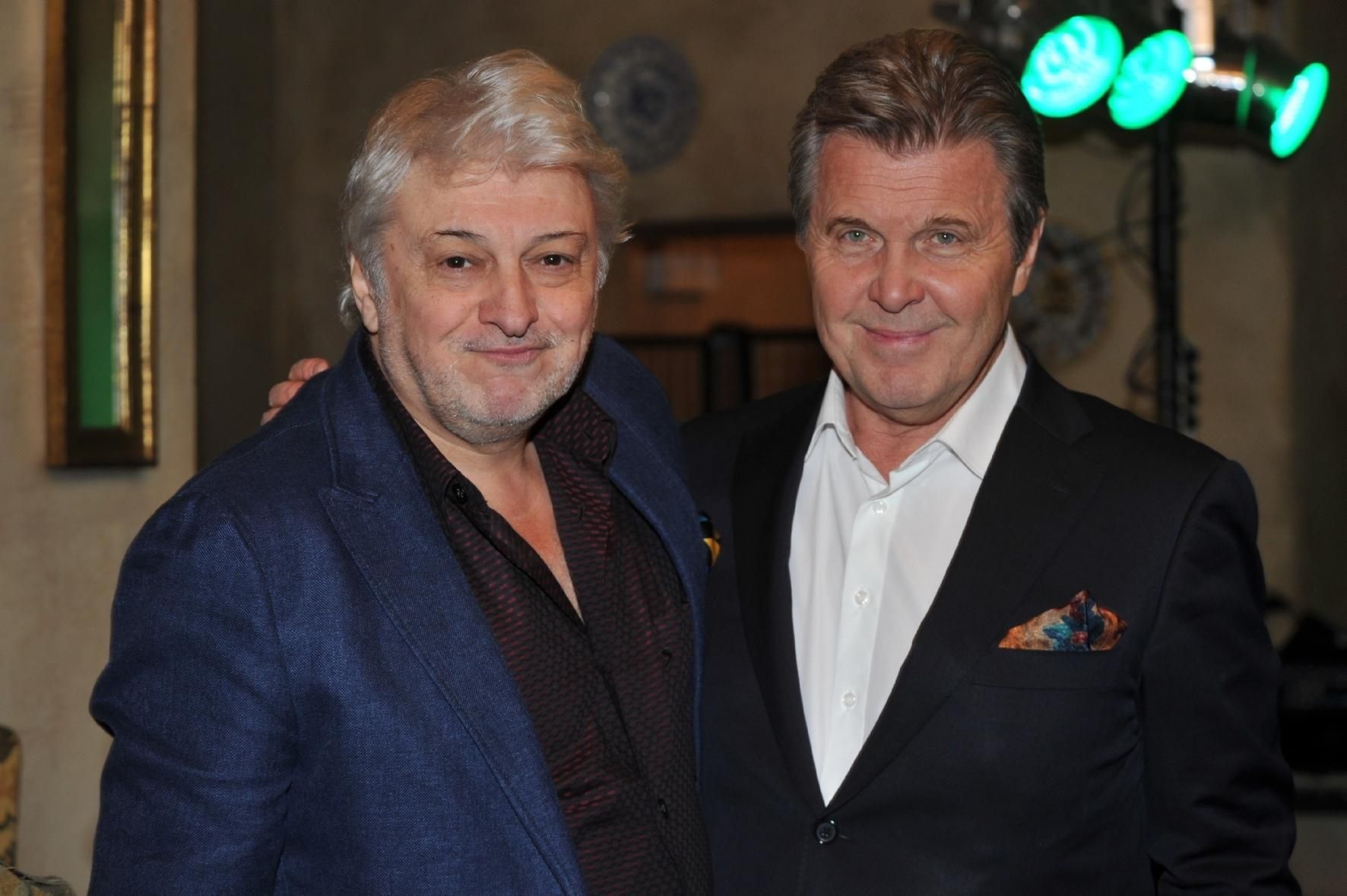 Пропагандист Лев Лещенко (справа) и Вячеслав Добрынин