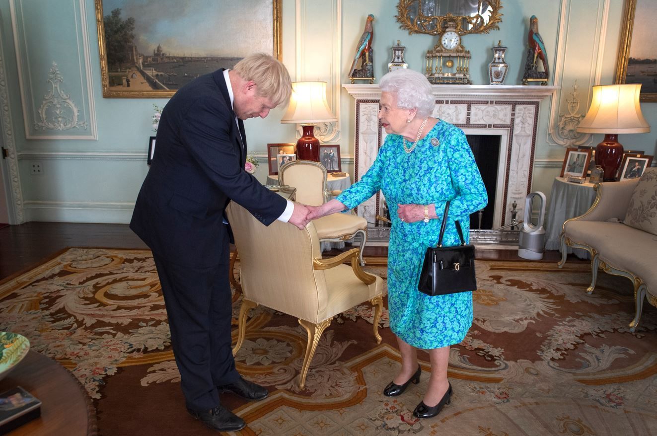 Борис Джонсон розкрив таємницю смерті королеви Єлизавети II 2