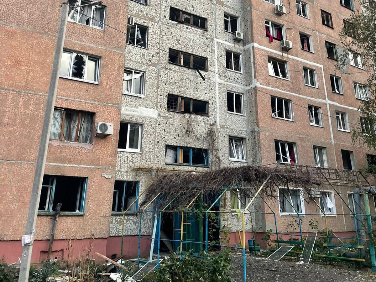 Росіяни вдарили по Херсону та Слов’янську: є жертва та поранені, серед них – діти (фото) 6