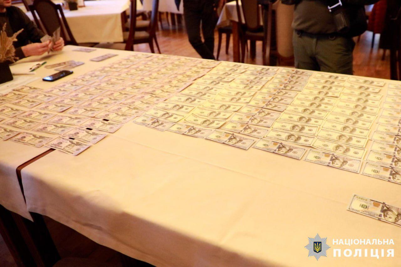 Требовали 1,5 млн грн несуществующего долга: Нацполиция разоблачила в Черкассах группу злоумышленников 1