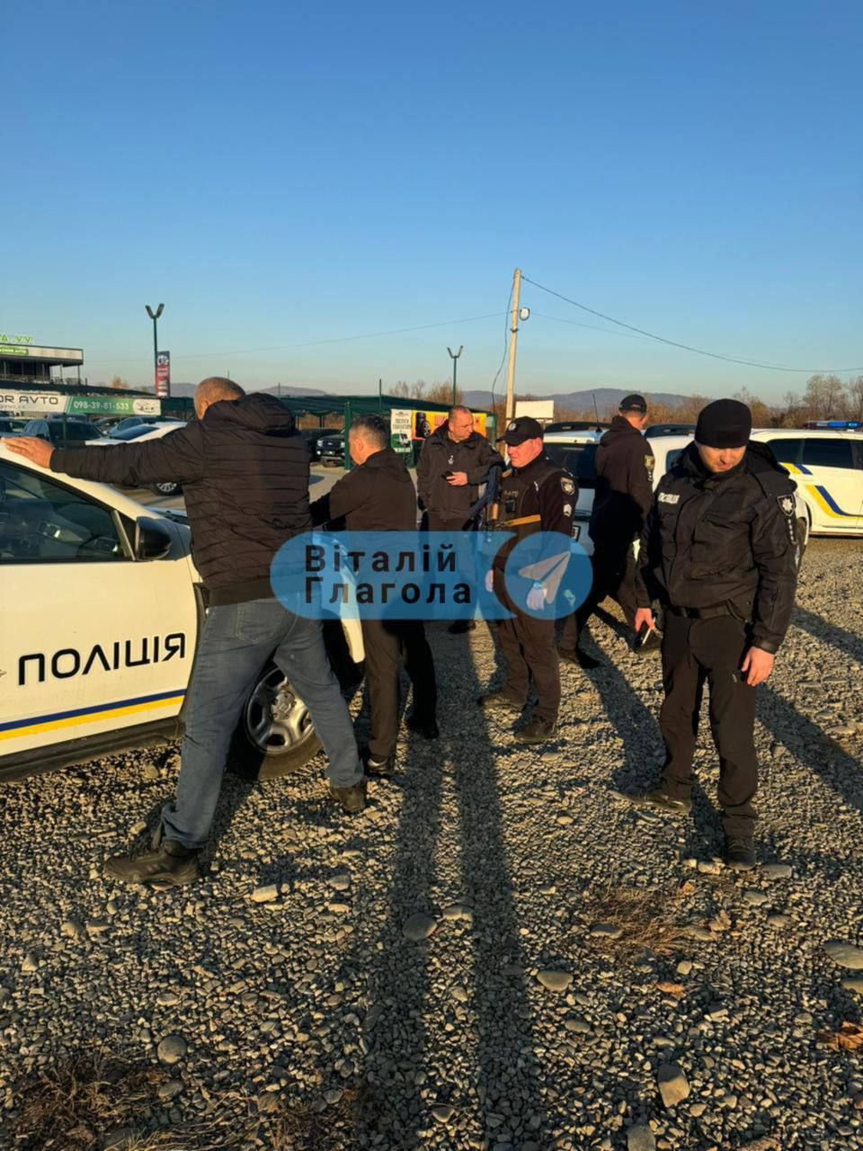 Полиция задержала работника ГНСУ. Фото: Telegram Виталия Глаголы Задержание, Национальная полиция