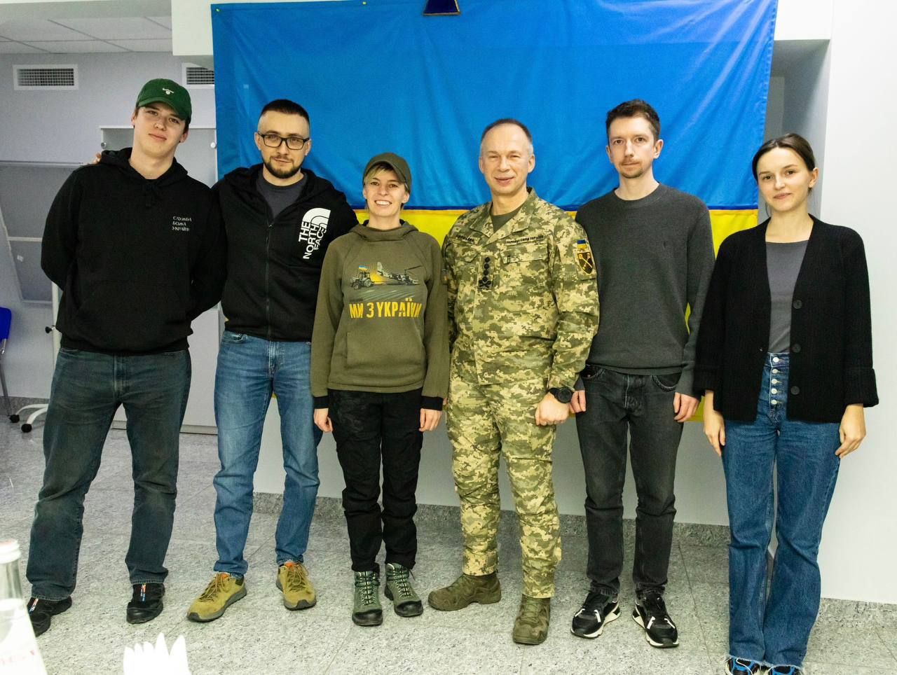 Сирський зустрівся зі Стерненком після звинувачень у переслідуванні 2