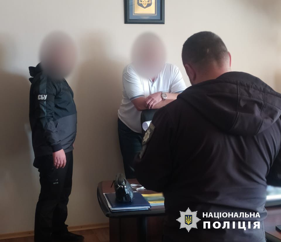 Затримання відбулись у 5 областях. Фото: Національна поліція Затримання, СБУ