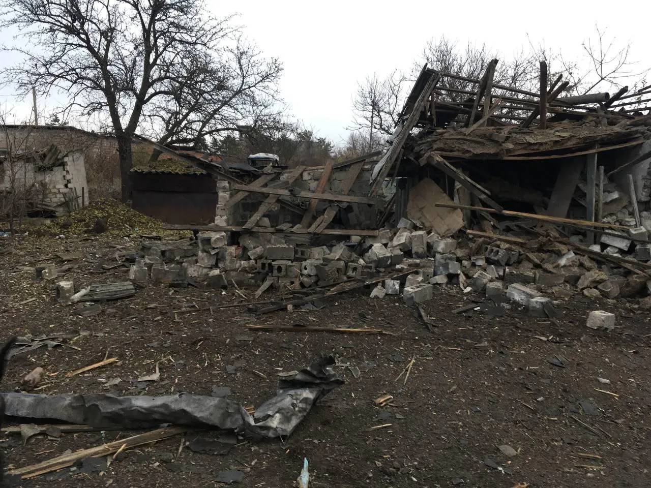 На Донеччині у зоні бойових дій майже не залишилося вцілилих будівель