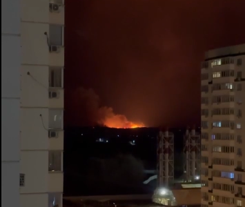 У Краснодарському краї РФ масштабна пожежа: росіяни натякають на "бавовну" – відео 1