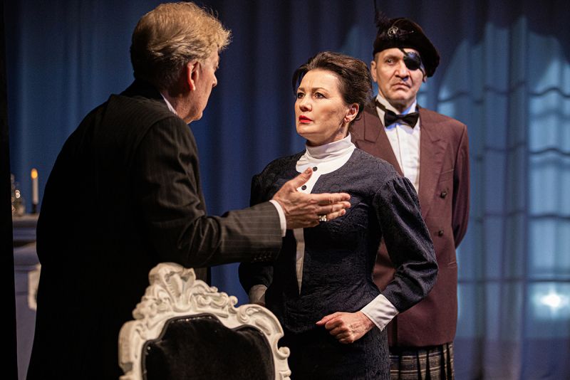 Лариса Руснак на сцені театру імені Франка Лариса Руснак на сцені театру імені Франка