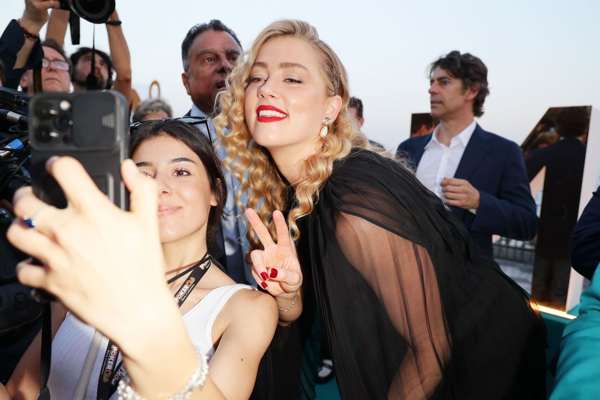 Эмбер счастлива. Фото: Getty Images