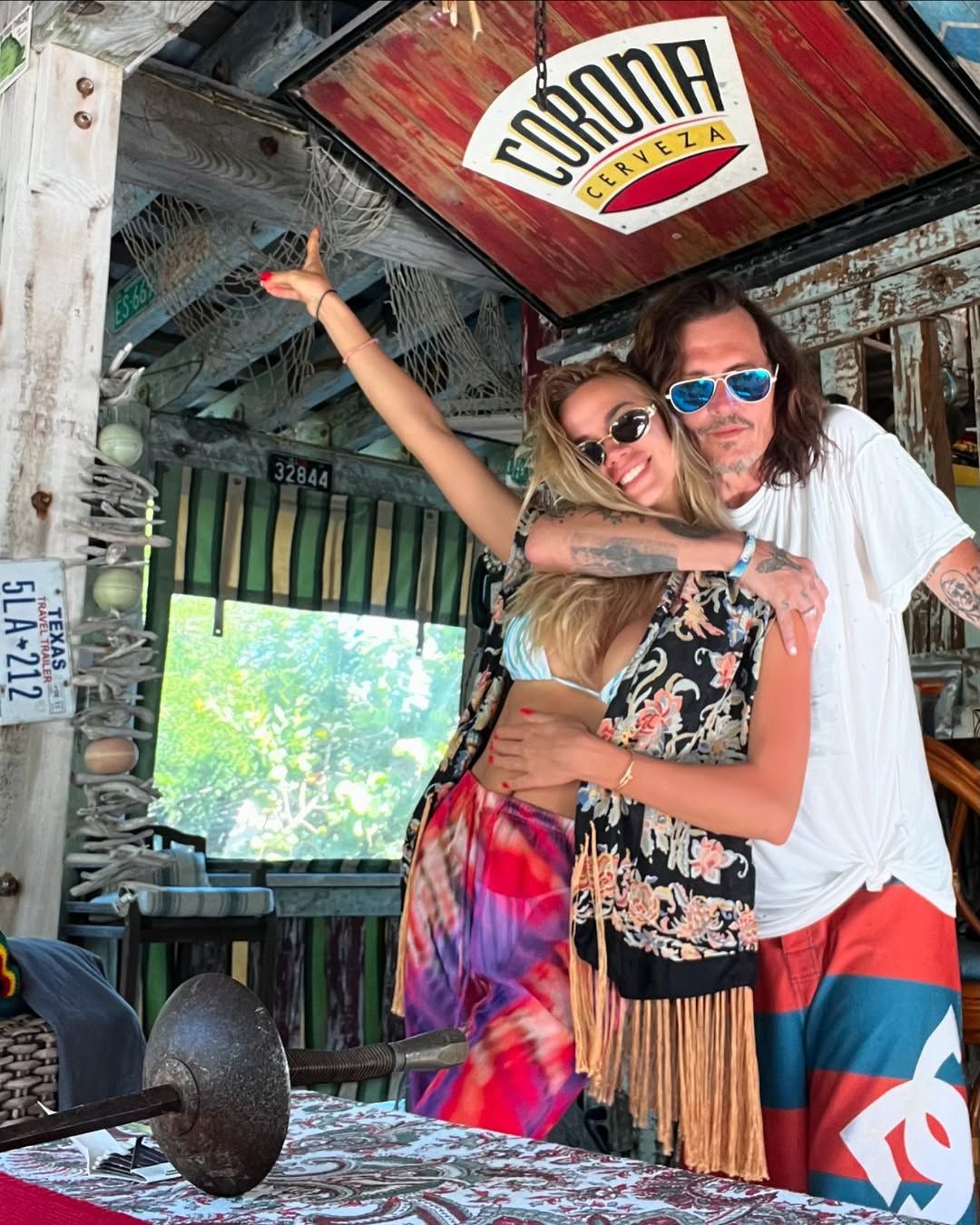 Юлия Власова и Джонни Депп. Фото: Instagram/im__iuliia