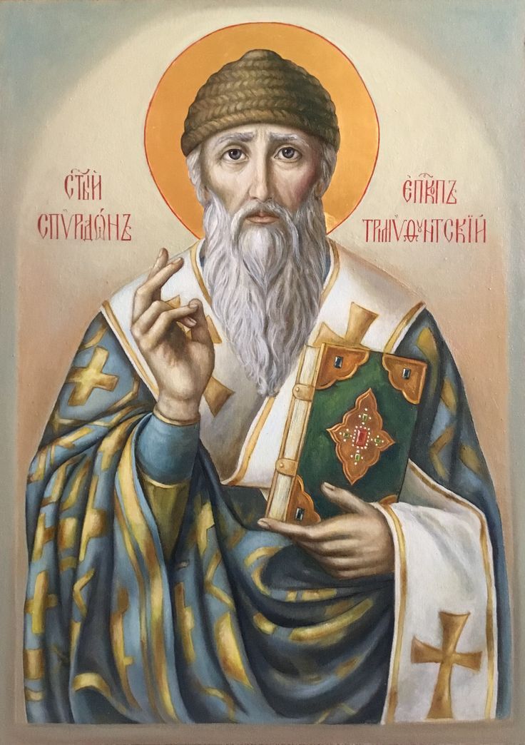 За старих часів цього дня було прийнято зустрічати світанок на найвищому пагорбі в окрузі. Загалом побачити світанок сонця в цю дату вважається дуже щасливою прикметою За старих часів цього дня було прийнято зустрічати світанок на найвищому пагорбі в окрузі. Загалом побачити світанок сонця в цю дату вважається дуже щасливою прикметою