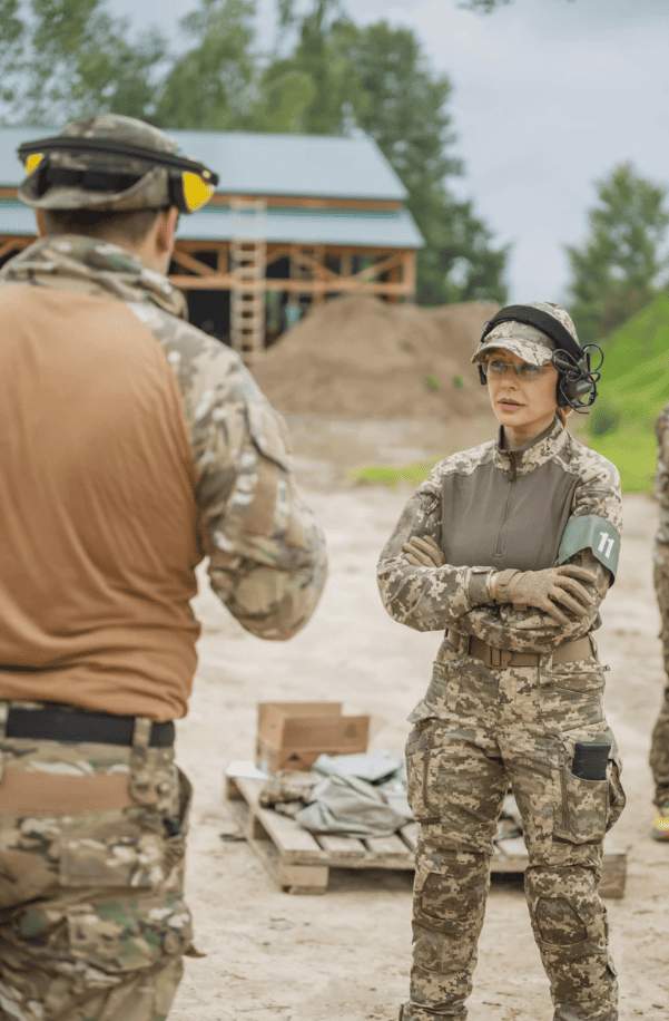Співачка Тіна Кароль на полігоні