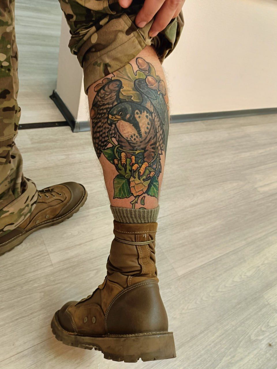 Уже есть полный проект тату на всю ногу.