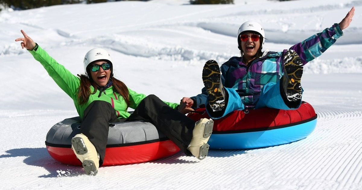 Сніговий тюбінг