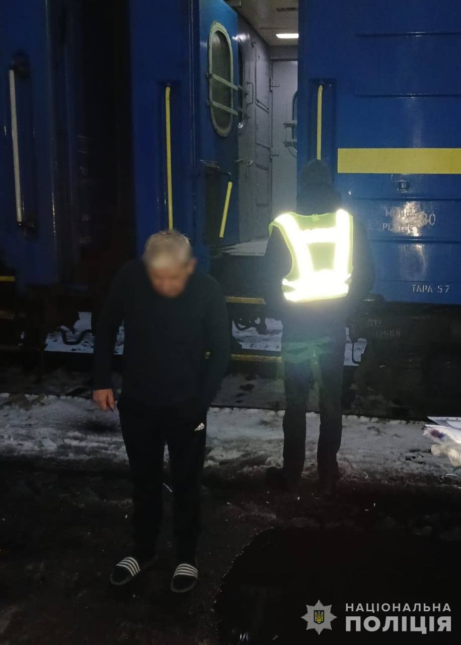 В Укрзалізниці проводять обшуки: пасажири можуть зіткнутися з обмеженнями 2