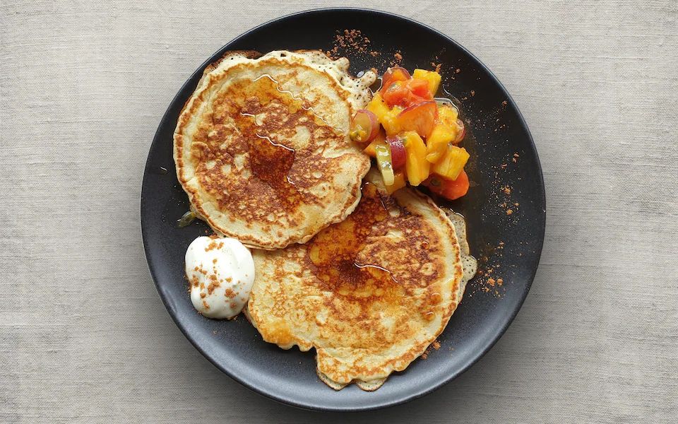 Ці млинці готуються з вівсяних пластівців. Ці млинці готуються з вівсяних пластівців.