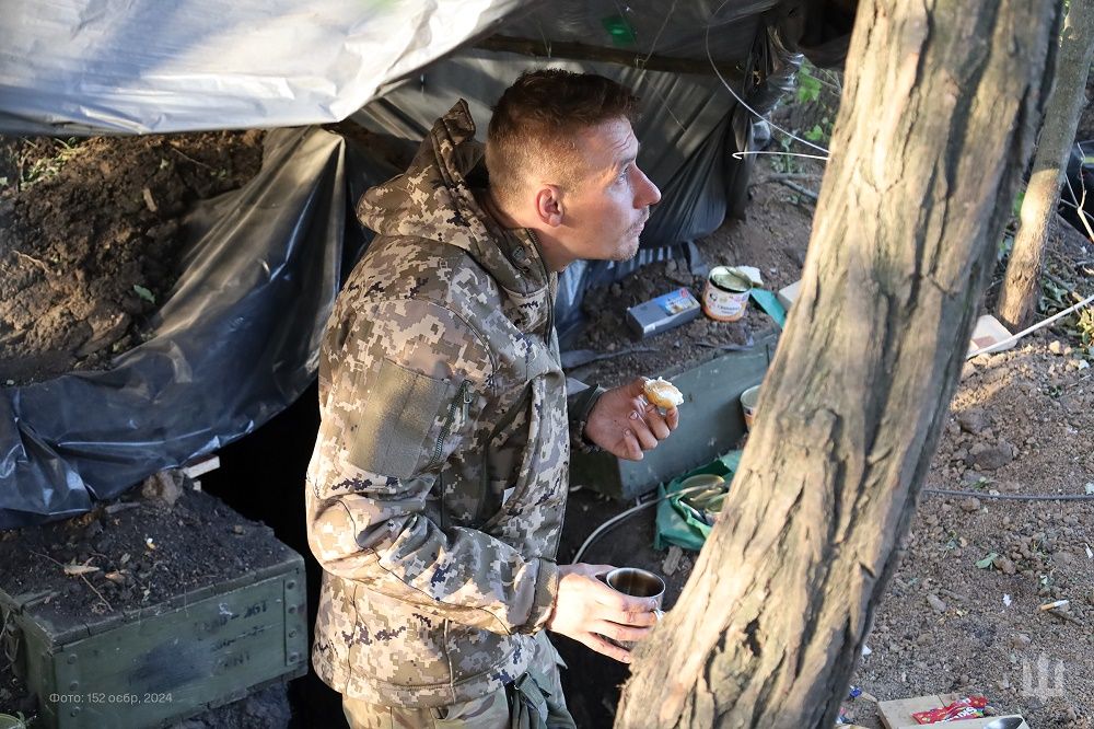Компас зі 152-ї ОЄБр зупиняє ворога за допомогою дронів Компас зі 152-ї ОЄБр зупиняє ворога за допомогою дронів