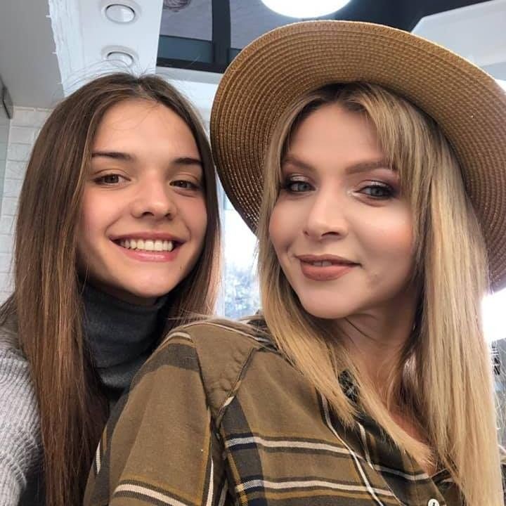 Ірина Борисюк та Рената 