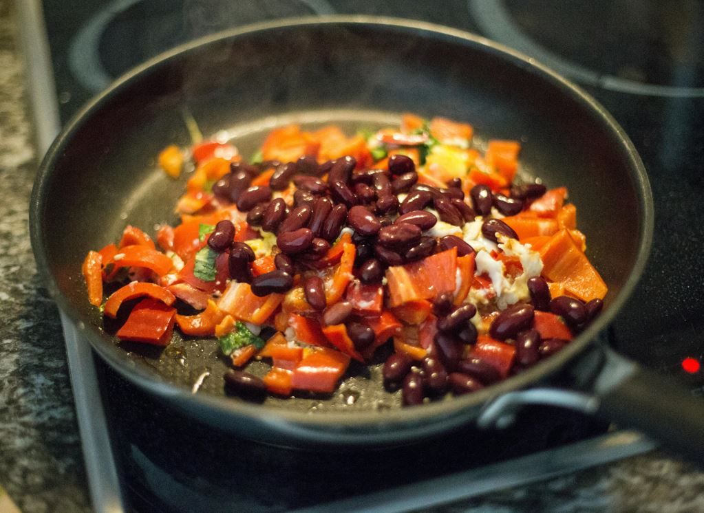 29 грудня відзначається День гарячого горщика.