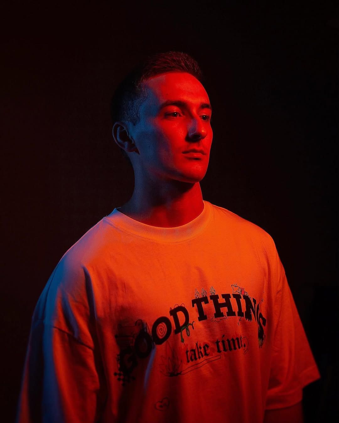 Певец TESLENKO Певец TESLENKO