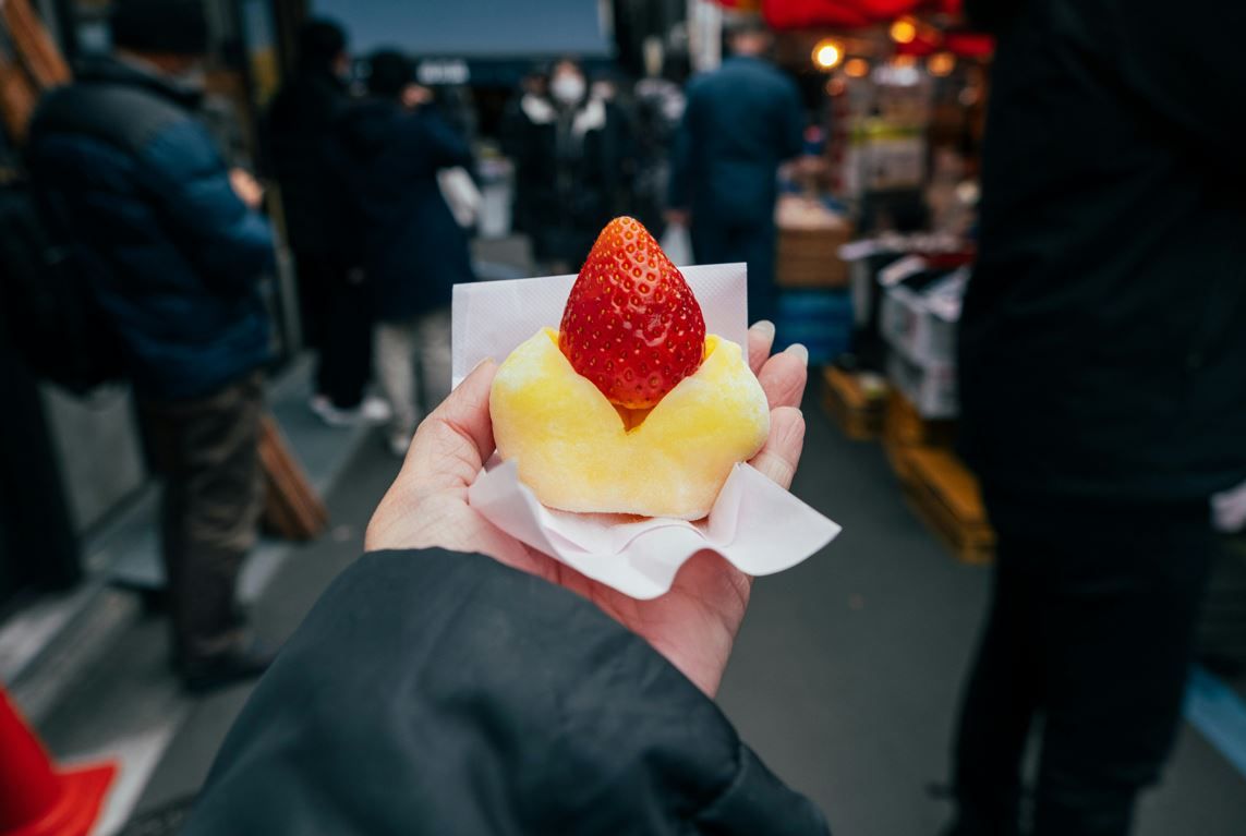 5 січня проводиться День полуниці в Японії.